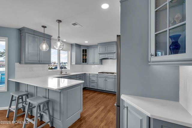 107 Waters Edge Court, Brick, NJ 08724