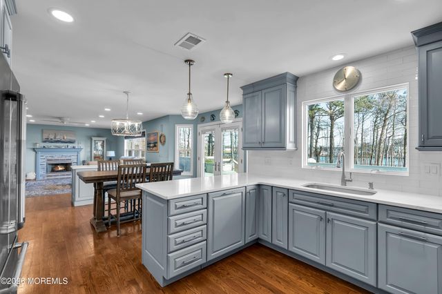 107 Waters Edge Court, Brick, NJ 08724