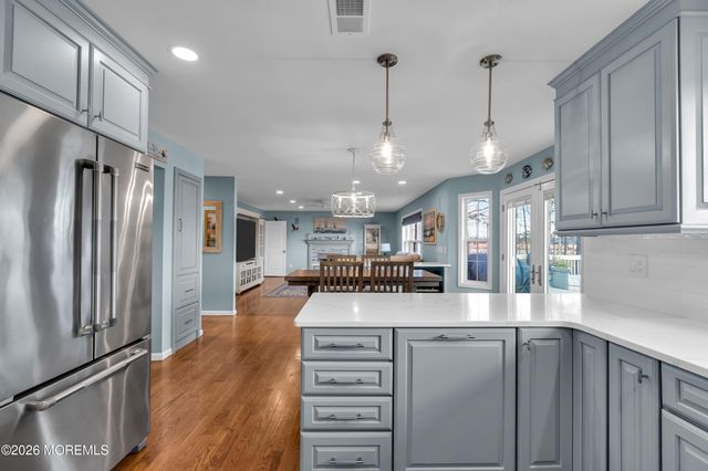 107 Waters Edge Court, Brick, NJ 08724