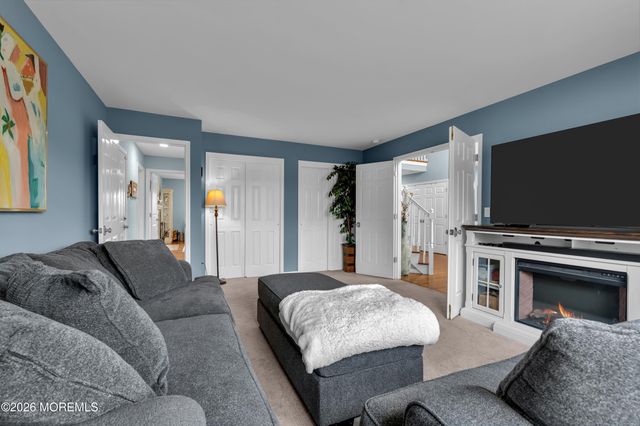 107 Waters Edge Court, Brick, NJ 08724