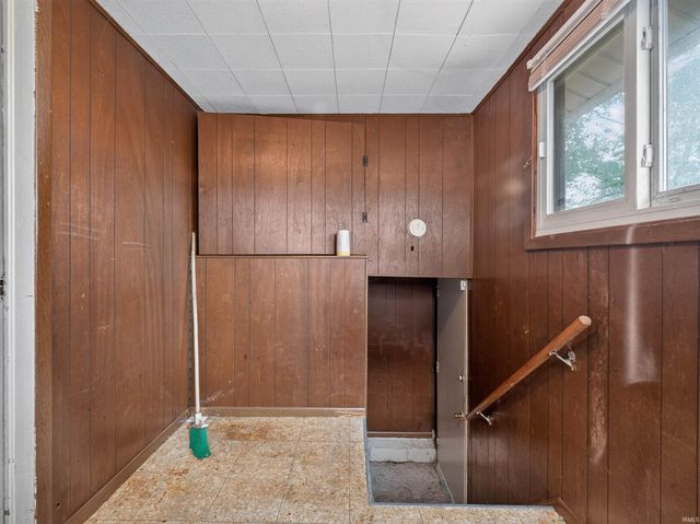 915 W Ensley Avenue, Auburn, IN 46706