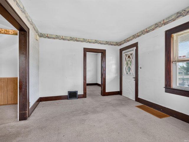 915 W Ensley Avenue, Auburn, IN 46706