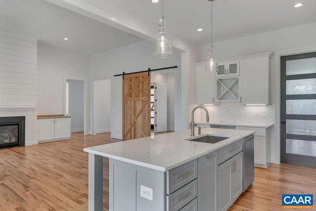 2534-1A MONTGOMERY RIDGE RD, Charlottesville, VA 22911