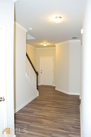 74 Newnan Lakes Drive, Newnan, GA 30263