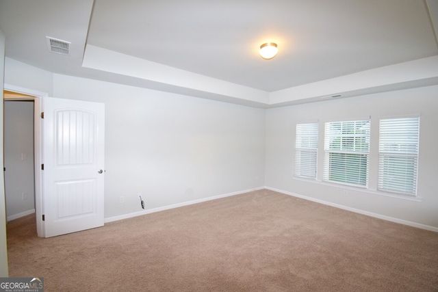 74 Newnan Lakes Drive, Newnan, GA 30263