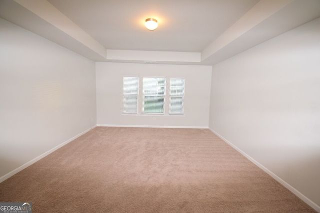 74 Newnan Lakes Drive, Newnan, GA 30263