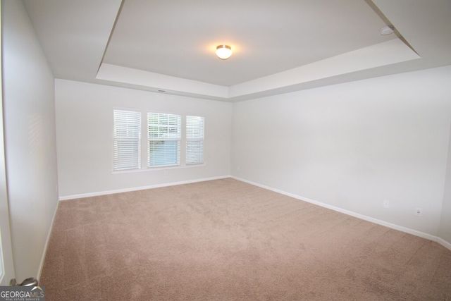 74 Newnan Lakes Drive, Newnan, GA 30263