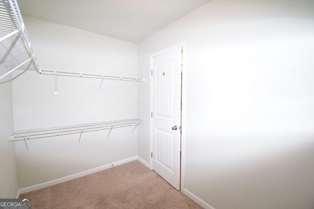 74 Newnan Lakes Drive, Newnan, GA 30263