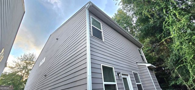 74 Newnan Lakes Drive, Newnan, GA 30263
