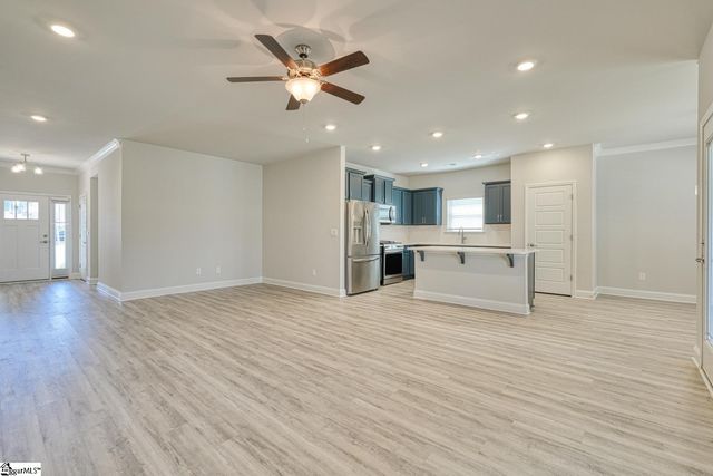 3 Bracken Woods Way, Piedmont, SC 29673