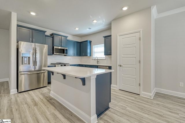 3 Bracken Woods Way, Piedmont, SC 29673