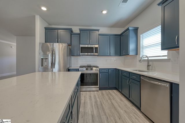 3 Bracken Woods Way, Piedmont, SC 29673