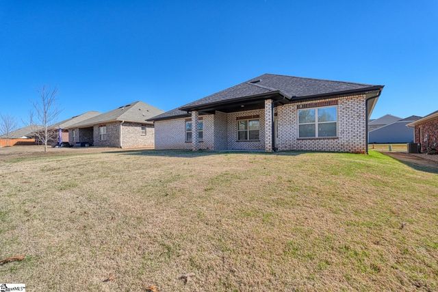 3 Bracken Woods Way, Piedmont, SC 29673