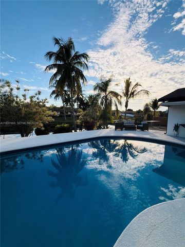 2814 SW 13th Dr, Deerfield Beach, FL 33442