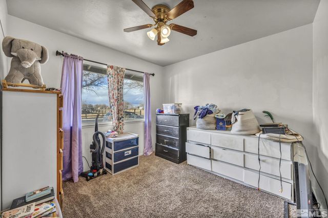 521 Whitaker Lane, Fallon, NV 89406