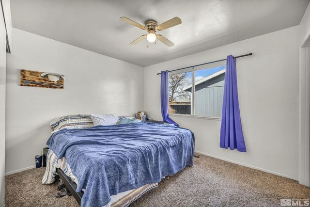 521 Whitaker Lane, Fallon, NV 89406