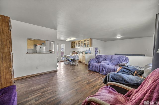 521 Whitaker Lane, Fallon, NV 89406