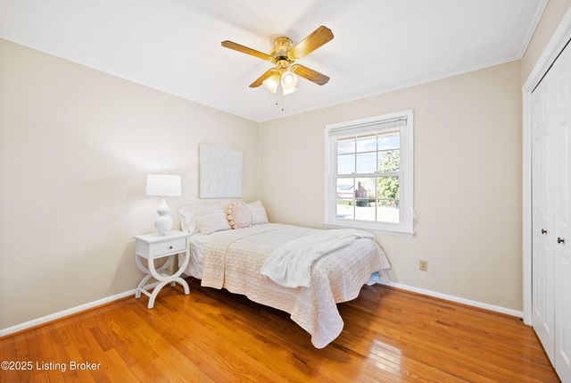 709 Bon Aire Dr, Elizabethtown, KY 42701