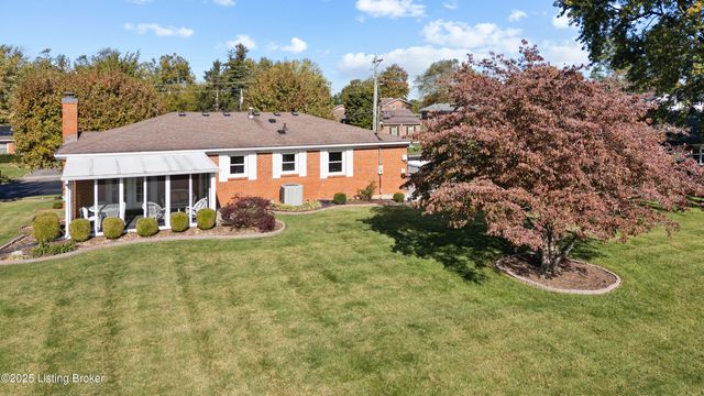 709 Bon Aire Dr, Elizabethtown, KY 42701