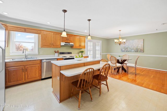 709 Bon Aire Dr, Elizabethtown, KY 42701