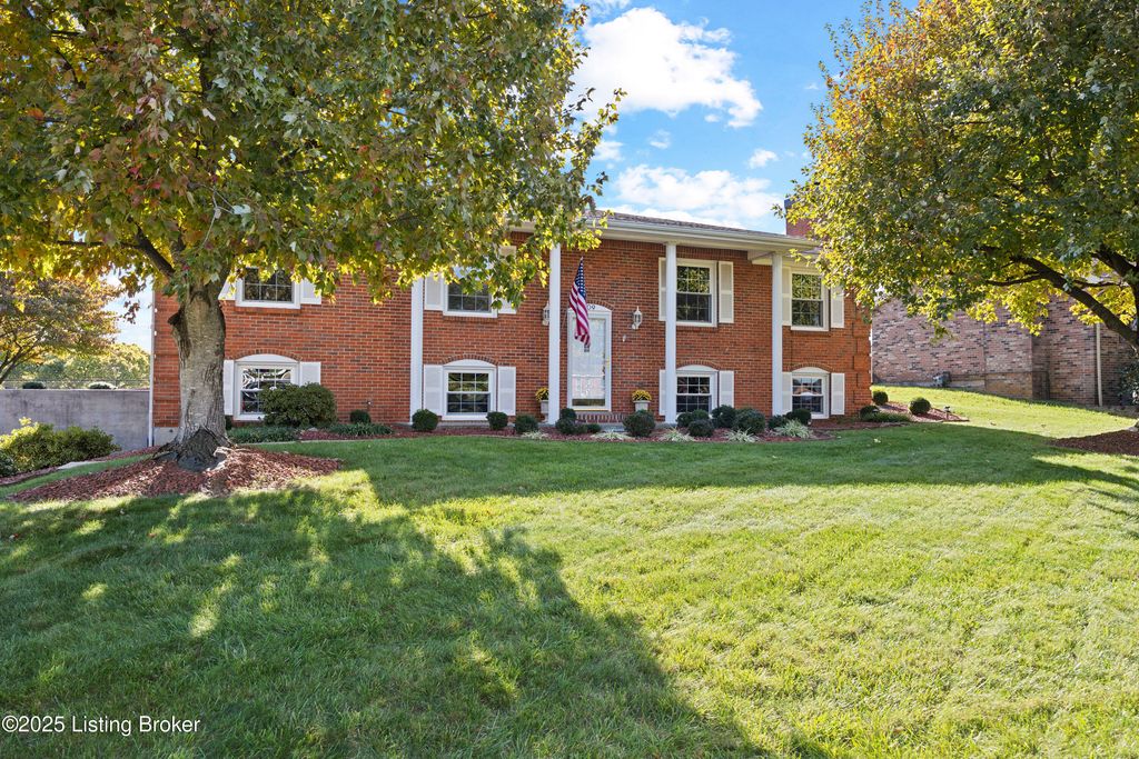 709 Bon Aire Dr, Elizabethtown, KY 42701