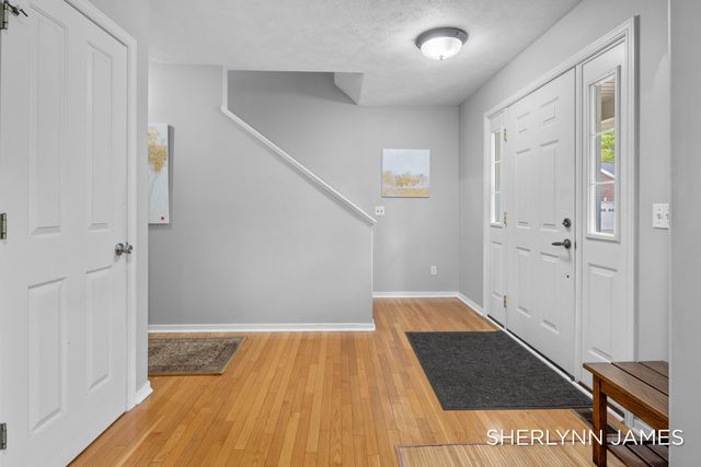 3816 Ravinewood Circle Se, City Of Grand Rapids, MI 49508