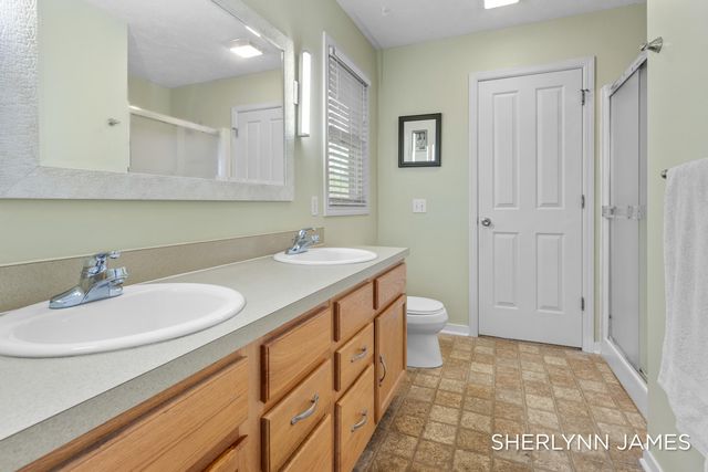 3816 Ravinewood Circle Se, City Of Grand Rapids, MI 49508