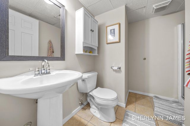 3816 Ravinewood Circle Se, City Of Grand Rapids, MI 49508