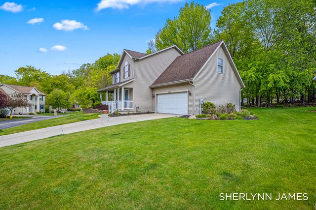 3816 Ravinewood Circle Se, City Of Grand Rapids, MI 49508