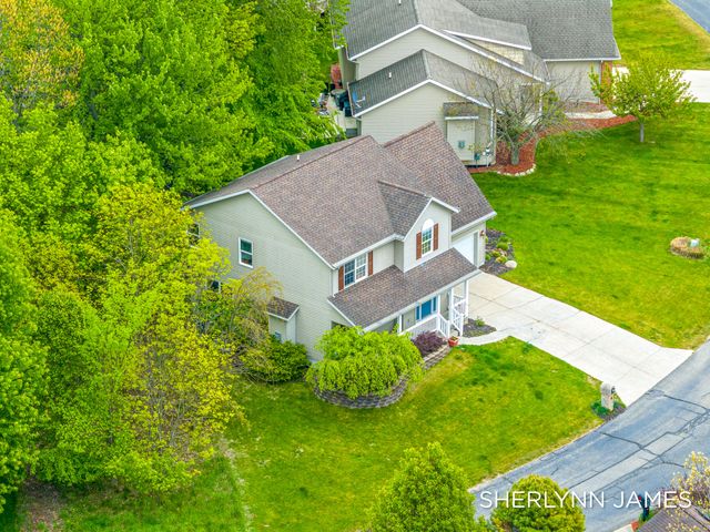 3816 Ravinewood Circle Se, City Of Grand Rapids, MI 49508
