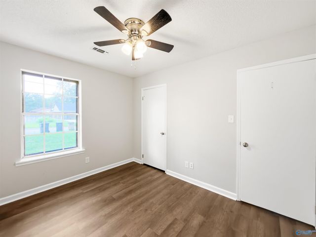 3208 Sandlin Road SW, Decatur, AL 35603