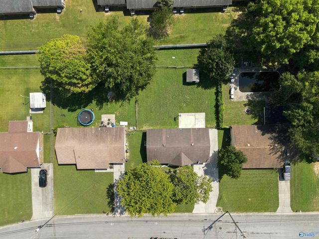 3208 Sandlin Road SW, Decatur, AL 35603