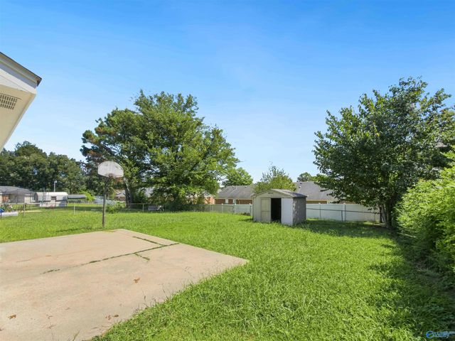 3208 Sandlin Road SW, Decatur, AL 35603