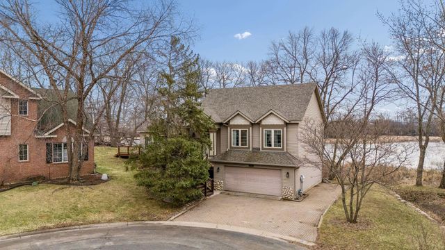 5065 Windsor Road, Mound, MN 55364