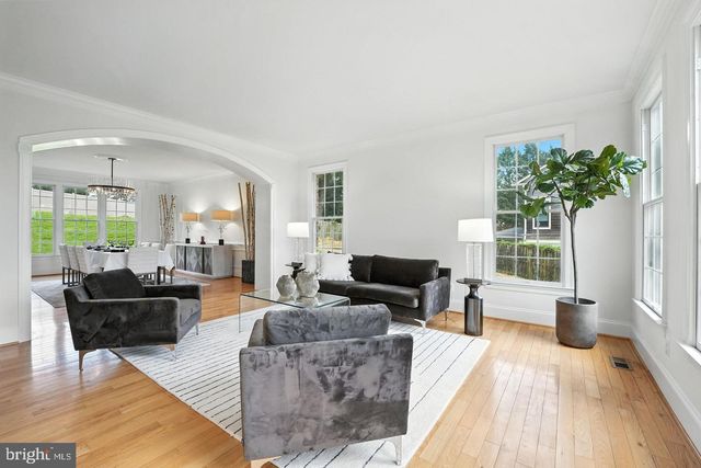 6634 BRAWNER ST, Mclean, VA 22101