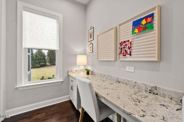 208 Cedar Wren Lane, Holly Springs, NC 27540