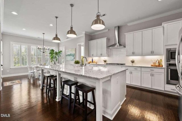208 Cedar Wren Lane, Holly Springs, NC 27540