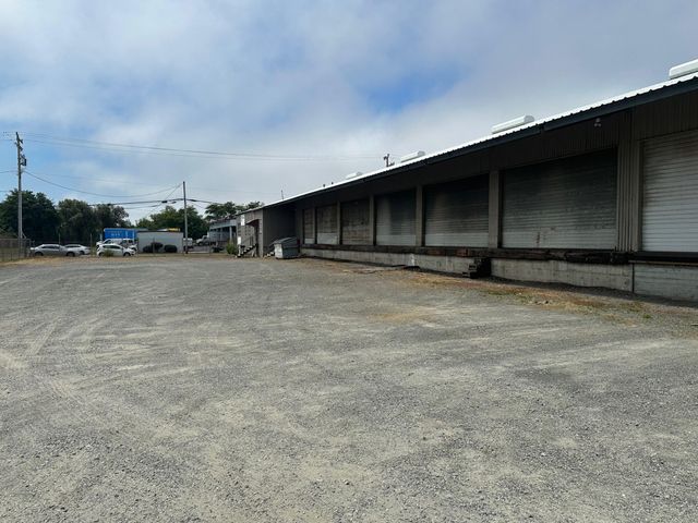 1100 W Del Norte Street, Eureka, CA 95501