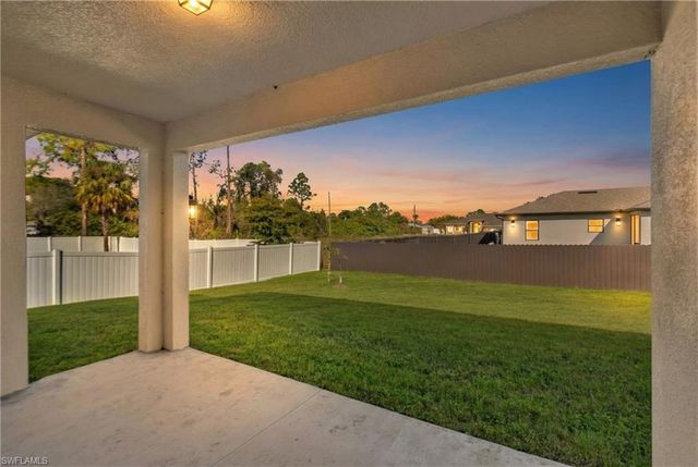 1142 Edelweiss ST E, Lehigh Acres, FL 33974