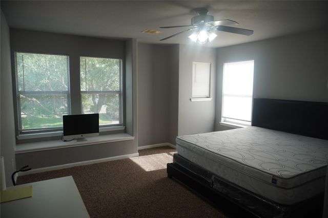 2663 Skyview Grove Court, Houston, TX 77047