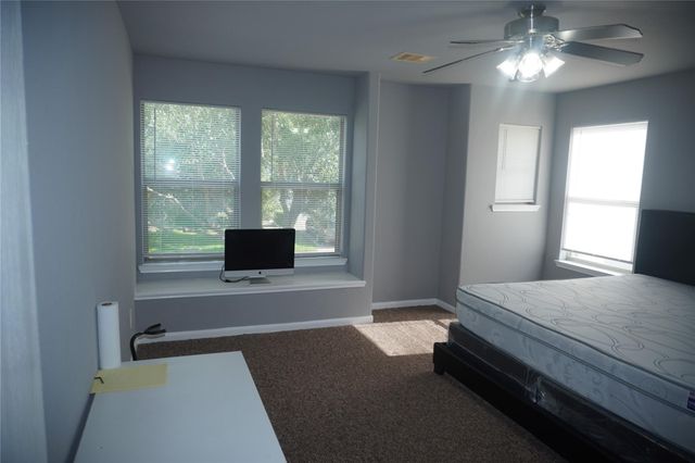 2663 Skyview Grove Court, Houston, TX 77047