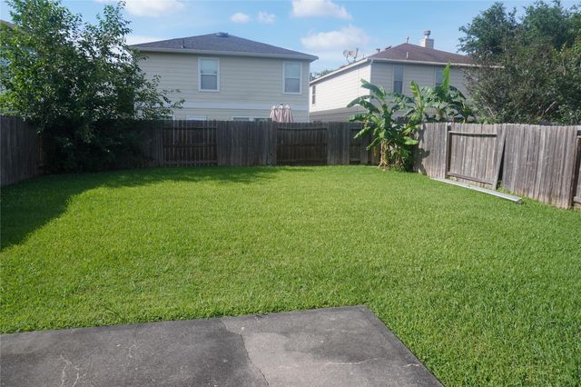 2663 Skyview Grove Court, Houston, TX 77047