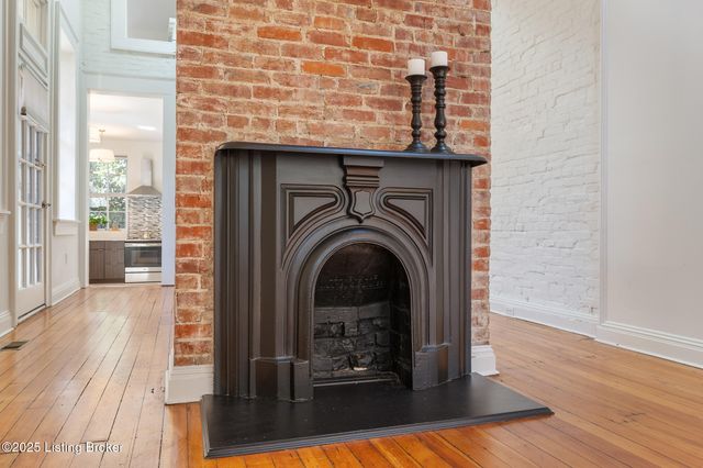 1407 E Washington St, Louisville, KY 40206