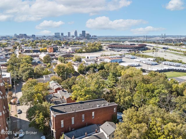 1407 E Washington St, Louisville, KY 40206