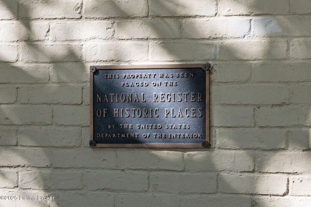 1407 E Washington St, Louisville, KY 40206