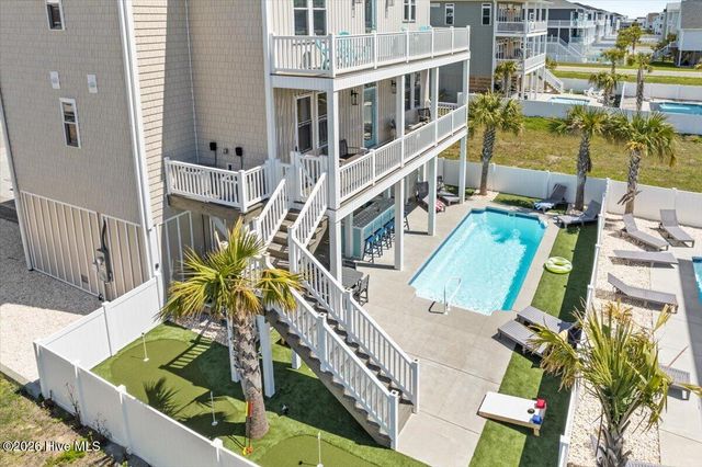 412 E Fourth Street, Ocean Isle Beach, NC 28469