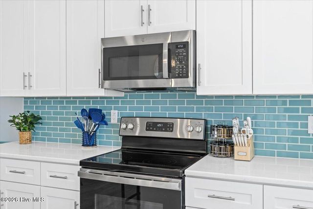 412 E Fourth Street, Ocean Isle Beach, NC 28469