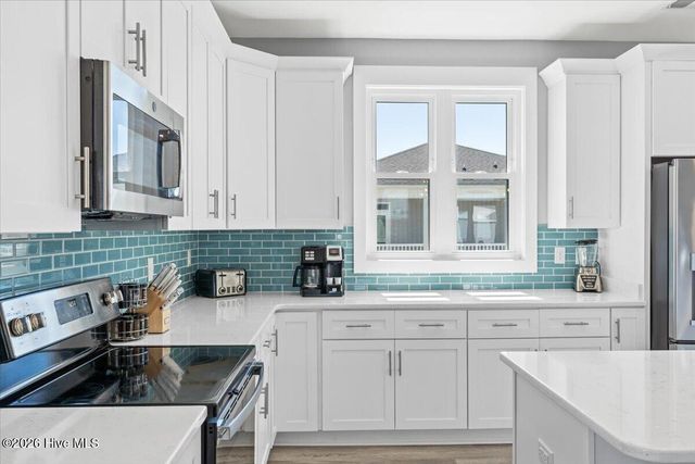 412 E Fourth Street, Ocean Isle Beach, NC 28469