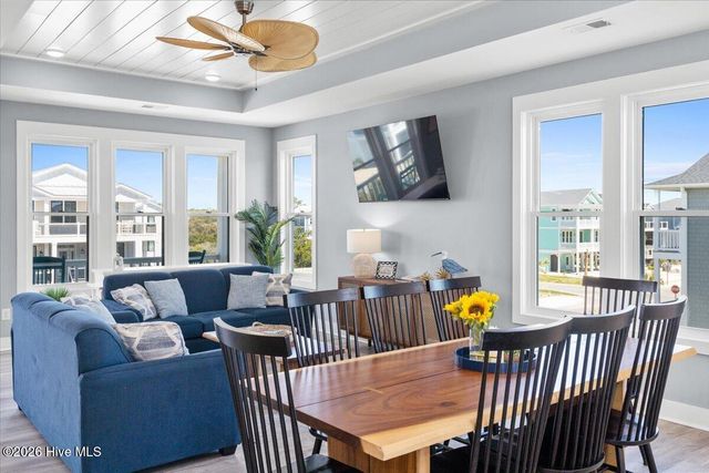 412 E Fourth Street, Ocean Isle Beach, NC 28469