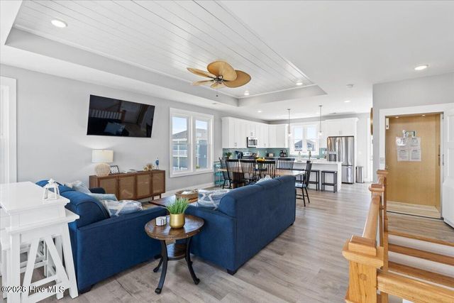 412 E Fourth Street, Ocean Isle Beach, NC 28469